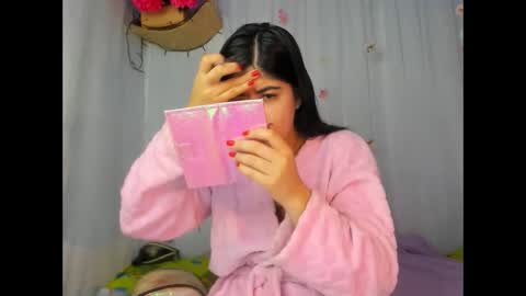 Snapshot of belinda_luna_ chatting on 11, 5, 2026 modelo independiente online show from 11, 5, 2026