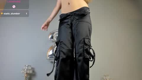 Bella cam online show from 6, 3, 2025