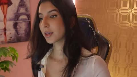 bella19   online show from 25, 11, 2025