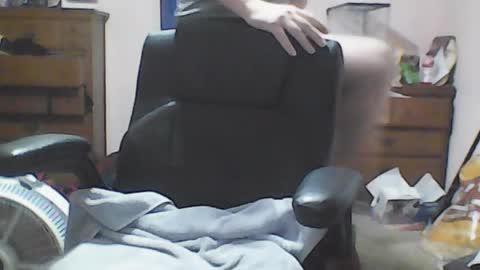 Bella jaramillo online show from 10, 8, 2026