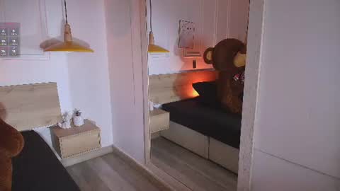Snapshot of bella__donne chatting on 17, 7, 2026 online show from 17, 7, 2026