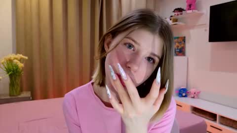 Snapshot of bella_amoury chatting on 21, 2, 2026 Bella online show from 21, 2, 2026