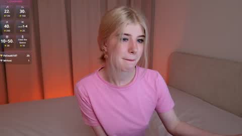 Snapshot of bella_amoury chatting on 12, 6, 2026 Bella online show from 12, 6, 2026