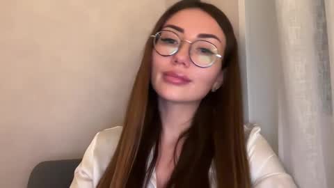 bella_foxxi online show from 8, 12, 2024