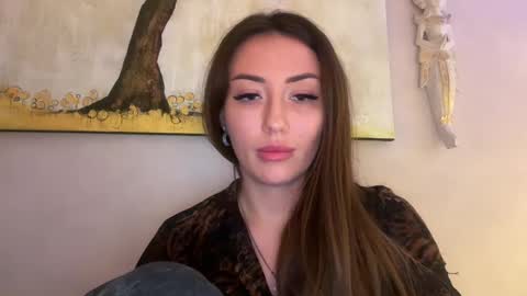 bella_foxxi online show from 10, 1, 2025