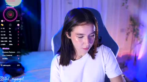 Snapshot of bella_franco chatting on 5, 5, 2026 In instagran bel myangel online show from 5, 5, 2026