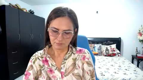 Bella online show from 15, 1, 2026