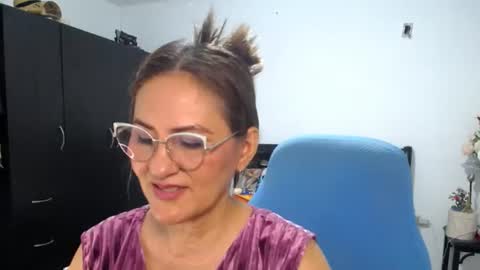 Bella online show from 15, 7, 2026