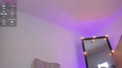 bella_houston online show from 27, 10, 2025