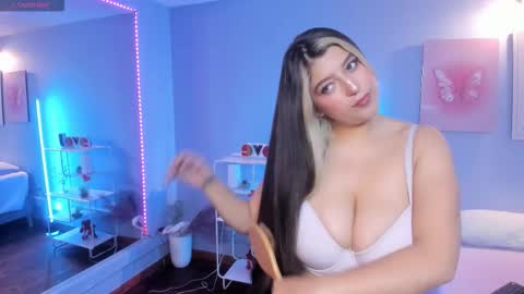 Snapshot of bella_lane_ chatting on 25, 2, 2026 Bella online show from 25, 2, 2026