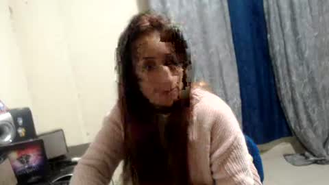 Snapshot of bella_luna34 chatting on 11, 6, 2026 bella_luna34 online show from 11, 6, 2026