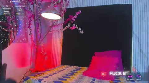 Snapshot of bella_moonlight_cr chatting on 19, 1, 2026 BELLA online show from 19, 1, 2026