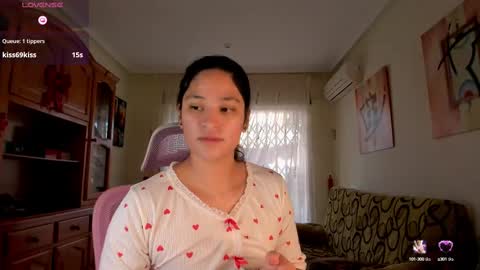 bella_pocahontas3 online show from 14, 2, 2025