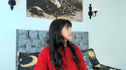 Bella online show from 8, 10, 2025