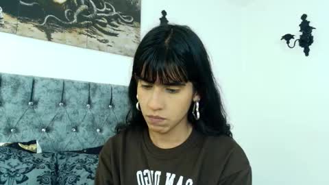 Bella online show from 18, 12, 2025