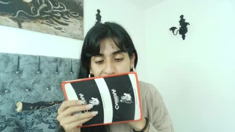 Snapshot of bella_poisonous chatting on 8, 6, 2026 Bella online show from 8, 6, 2026