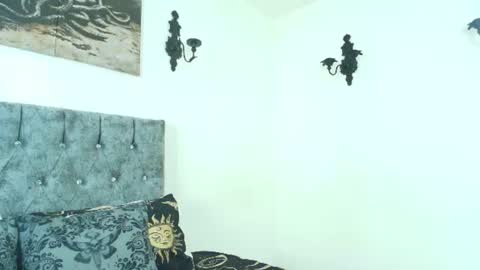Snapshot of bella_poisonous chatting on 9, 6, 2026 Bella online show from 9, 6, 2026