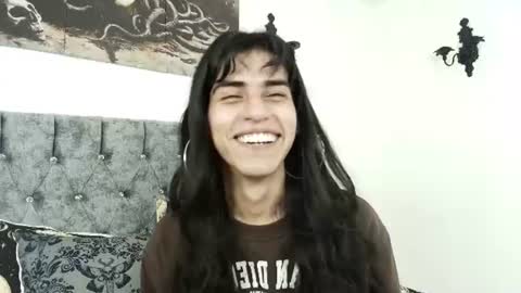 Snapshot of bella_poisonous chatting on 29, 7, 2026 Bella online show from 29, 7, 2026