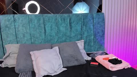 Bella online show from 22, 11, 2025