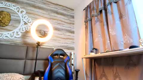 Snapshot of bella_salvatore chatting on 21, 9, 2025 online show from 21, 9, 2025