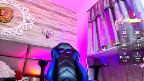 Snapshot of bella_salvatore chatting on 26, 9, 2025 online show from 26, 9, 2025