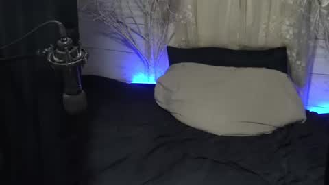 Snapshot of bella_serenity chatting on 22, 6, 2026 bella_serenity online show from 22, 6, 2026