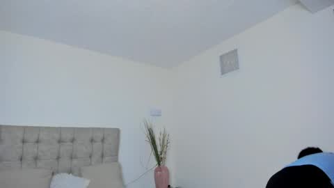 Snapshot of bella_sumers chatting on 18, 5, 2026 Bella online show from 18, 5, 2026