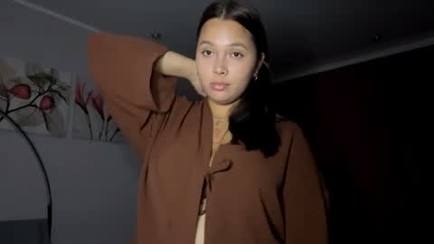 Bella online show from 6, 7, 2026