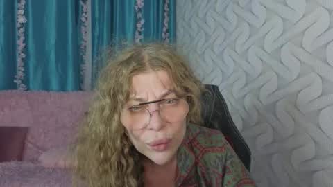 Bella online show from 16, 1, 2026