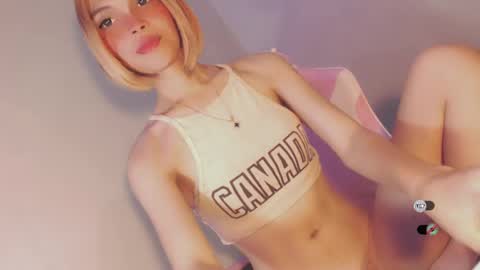 Snapshot of bella_tara chatting on 28, 12, 2024 Bella online show from 28, 12, 2024
