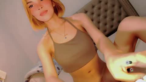 Snapshot of bella_tara chatting on 7, 2, 2025 Bella online show from 7, 2, 2025