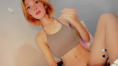 Snapshot of bella_tara chatting on 12, 3, 2025 Bella online show from 12, 3, 2025