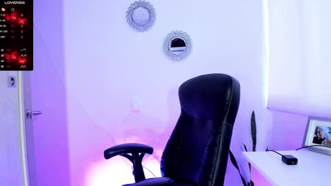 Bella online show from 25, 9, 2025