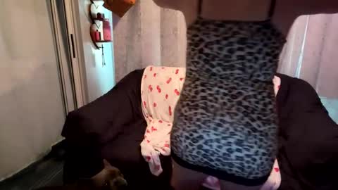 Roxy Rain online show from 10, 2, 2025