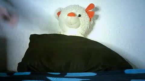 Bella online show from 25, 1, 2025