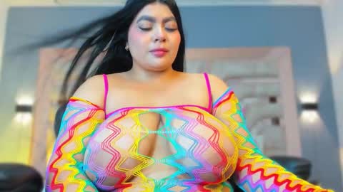 bellaboobs_ online show from 25, 9, 2025