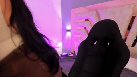 bellaboobs_ online show from 21, 4, 2026