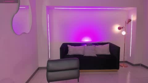  Bella C  online show from 22, 11, 2025