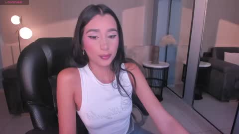  Bella C  online show from 25, 5, 2026