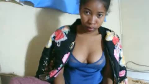 bellaena online show from 5, 4, 2026