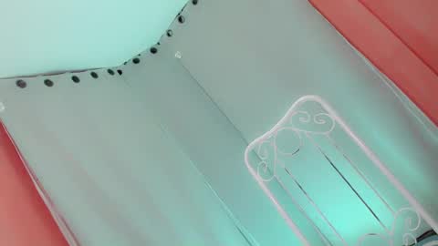 Bella rowt online show from 26, 1, 2025