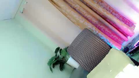 Bella rowt online show from 30, 9, 2025