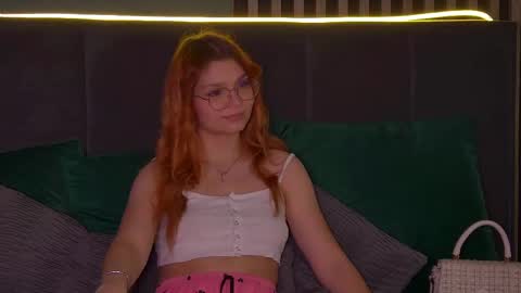 BellaMarebelle online show from 21, 9, 2025