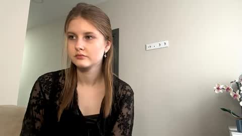 bellamore090 online show from 25, 4, 2026