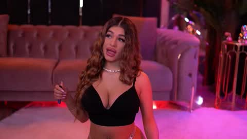 Bella online show from 23, 2, 2026