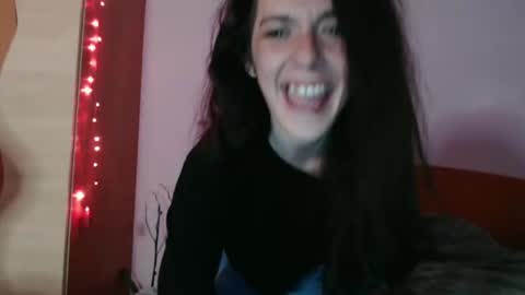 bellaqueen0701 online show from 19, 2, 2025