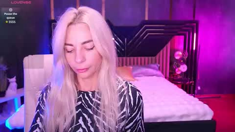 Bella online show from 28, 11, 2025