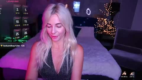 Bella online show from 7, 5, 2026