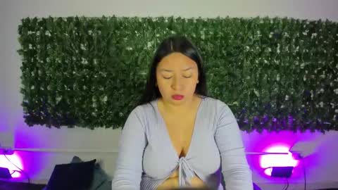 BellaRoux online show from 21, 2, 2026