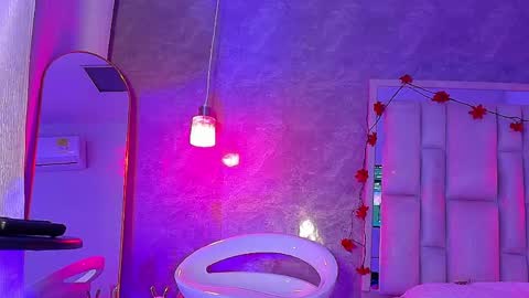 BellaSanderrs online show from 31, 3, 2026